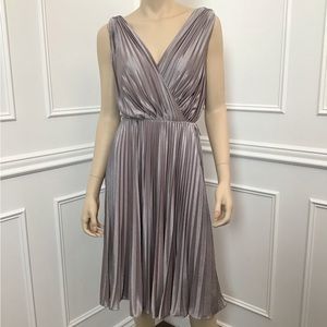 NWT Susie Chin pleated silver circle skirt wedding guest homecoming HOCO dress